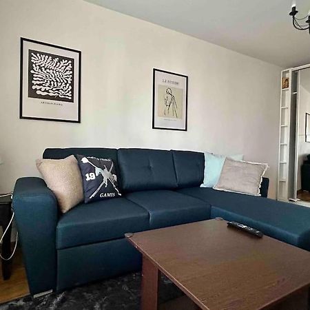 Georgiana'S Central Apartment Бузэу Экстерьер фото